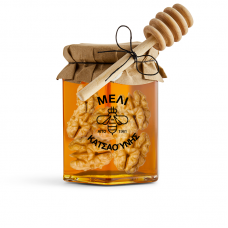 Honey with walnuts